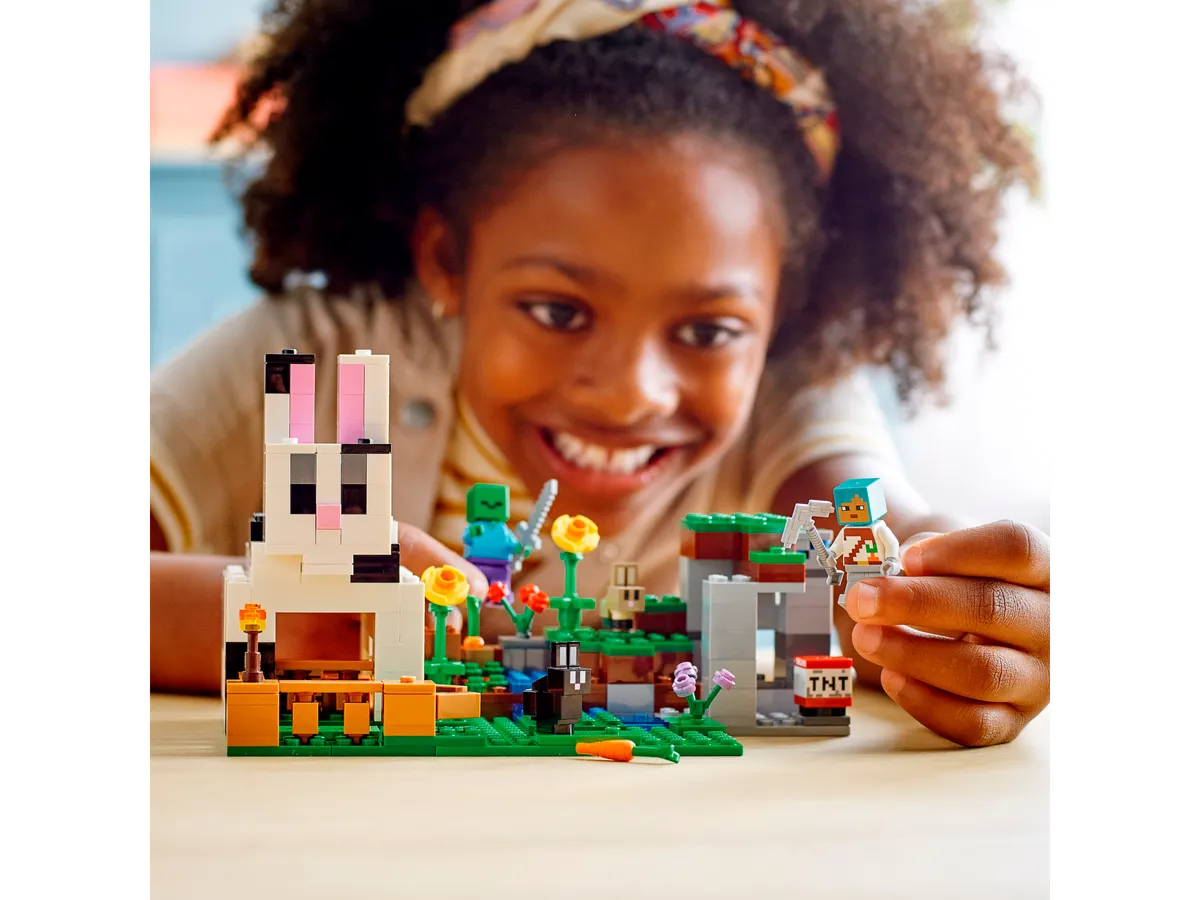 LEGO The Rabbit Ranch (21181) - image 9