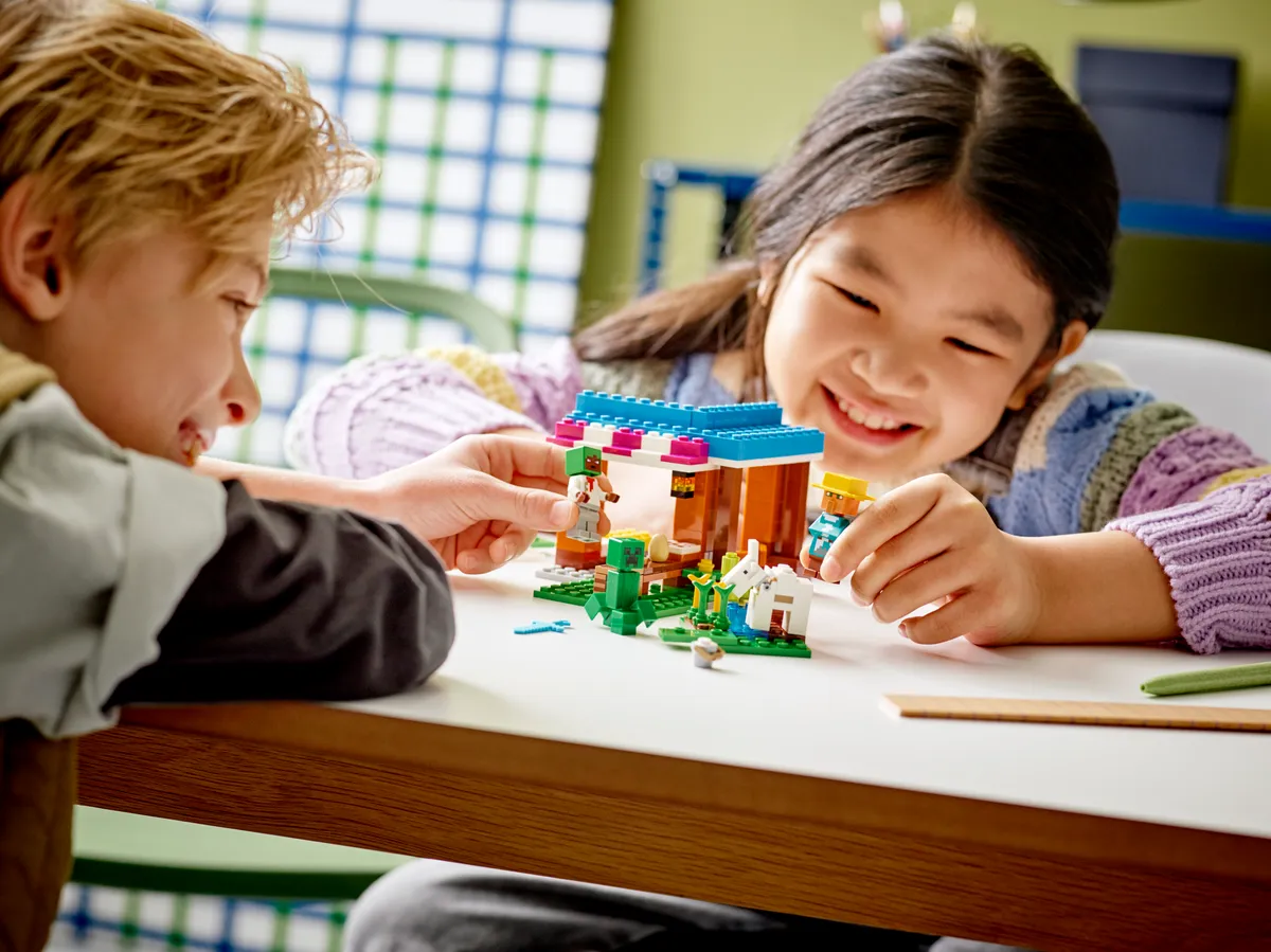 LEGO The Bakery (21184) - image 6
