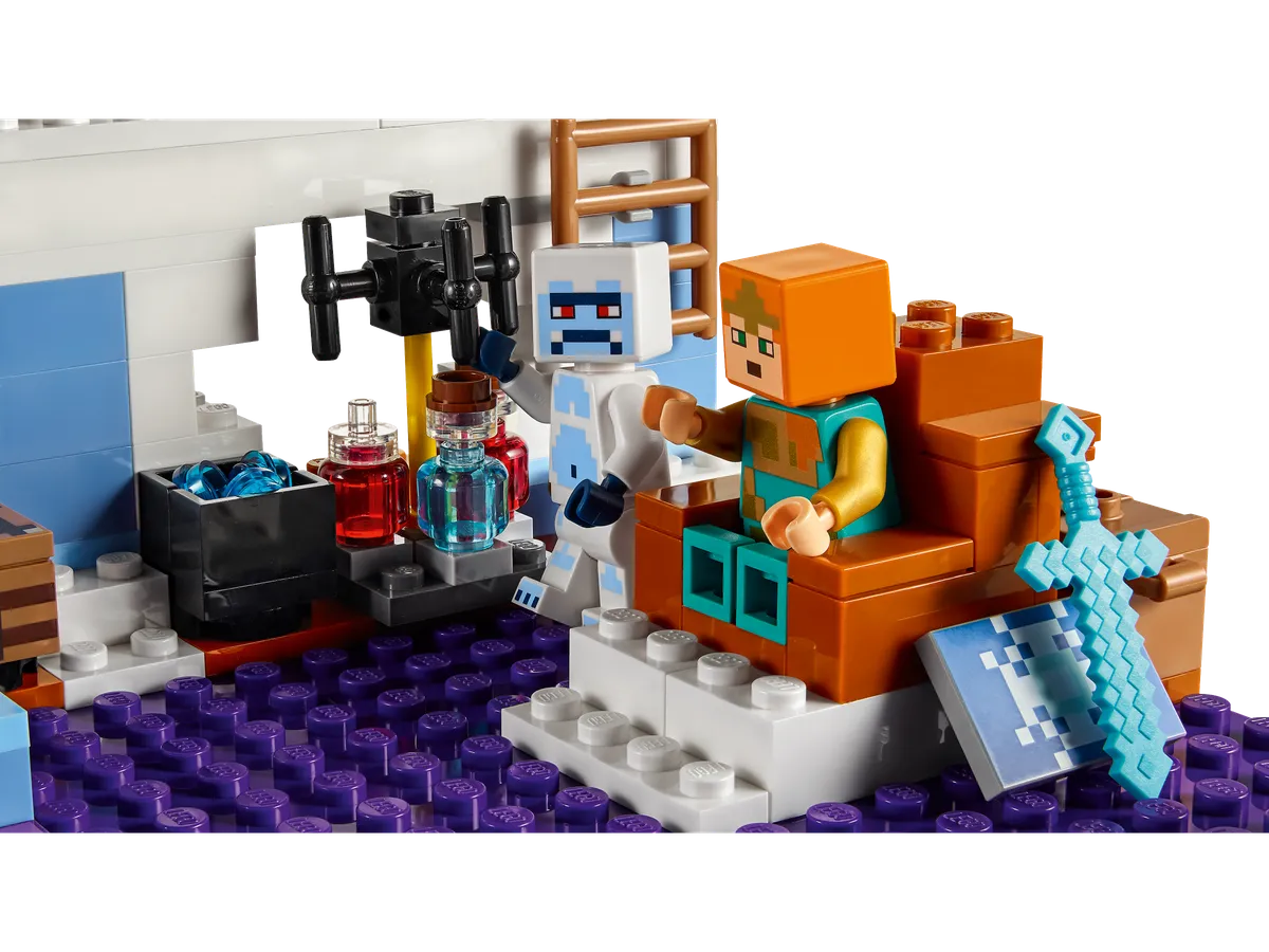 LEGO The Ice Castle (21186) - image 4
