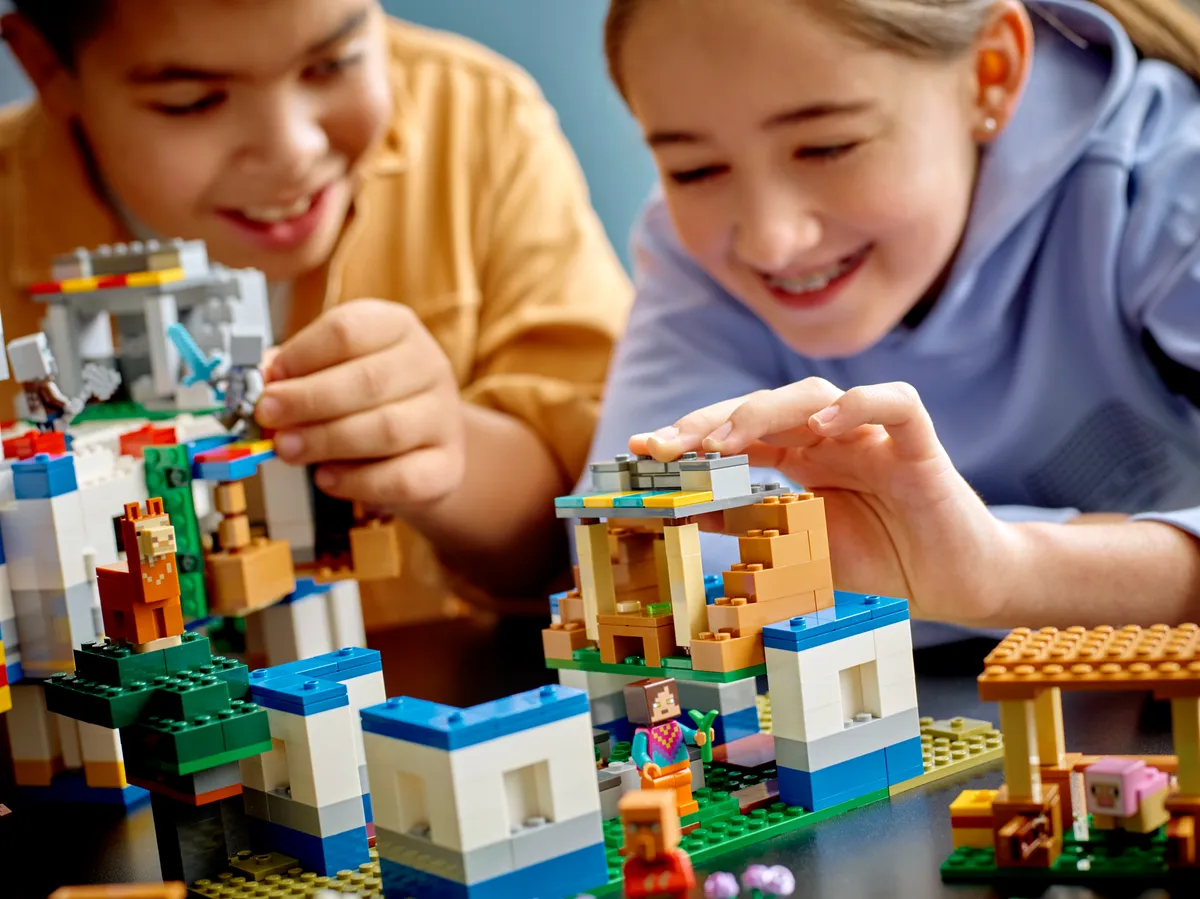 LEGO The Llama Village (21188) - Bild 7