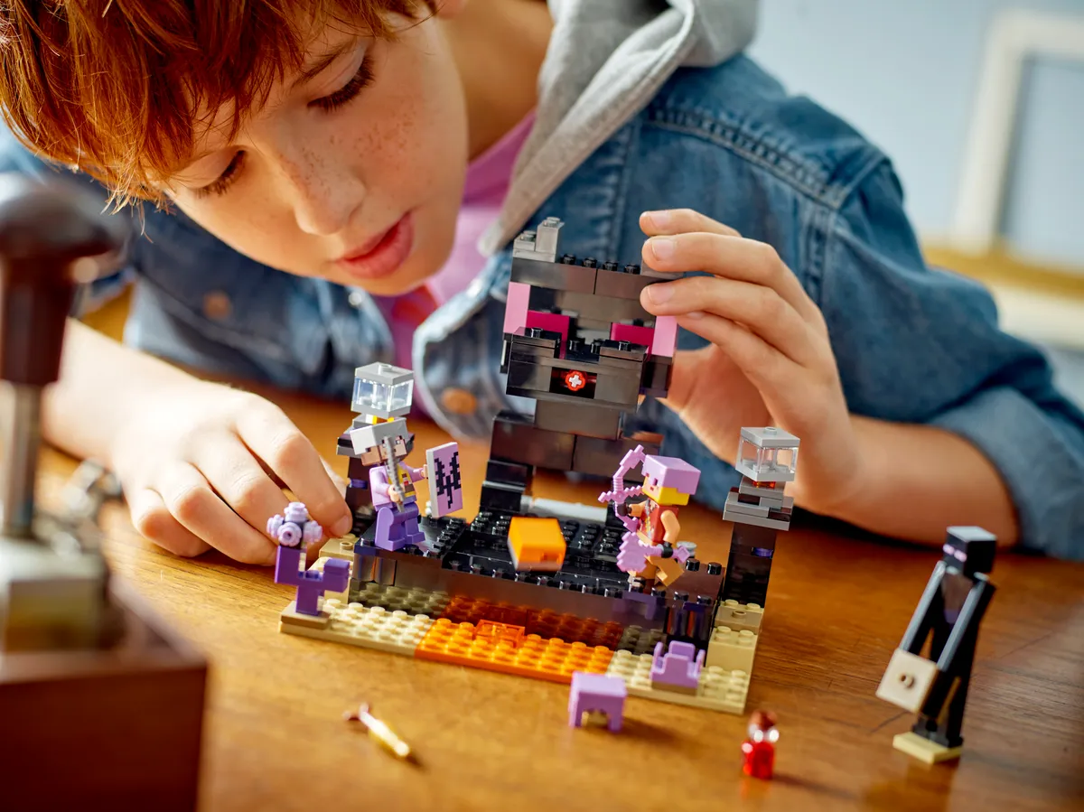 LEGO The End Arena (21242) - Bild 7
