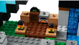 LEGO The Sword Outpost (21244) - image 4