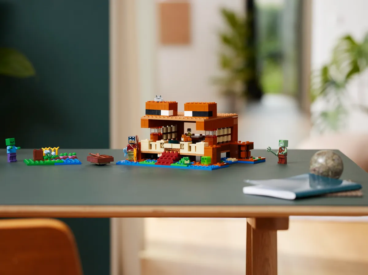 LEGO The Frog House (21256) - Bild 10