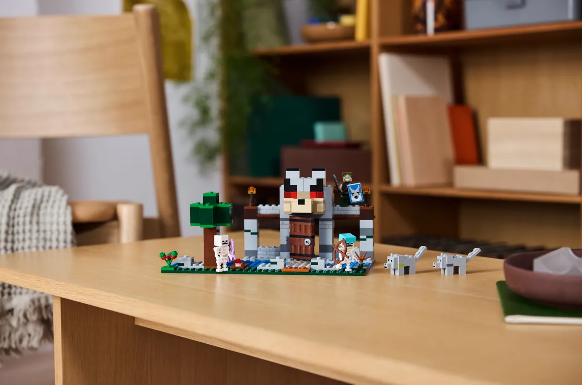 LEGO The Wolf Stronghold (21261) - Bild 7