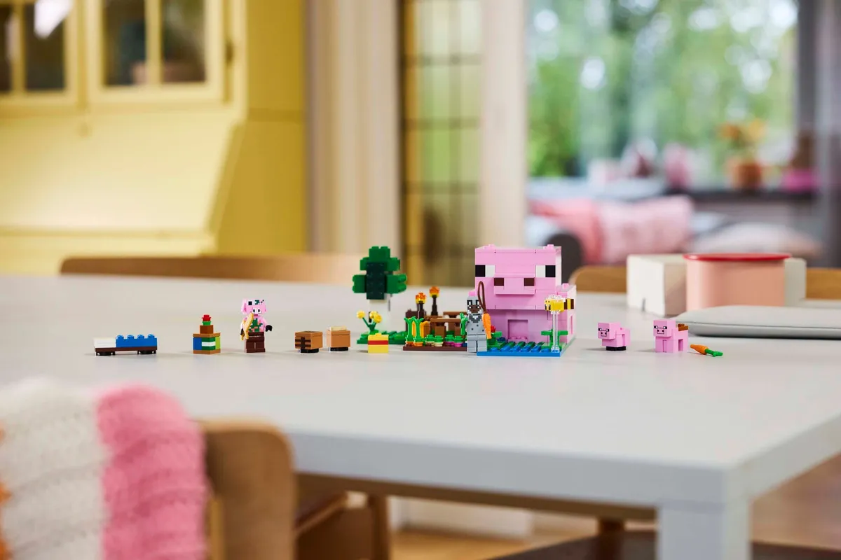 LEGO The Baby Pig House (21268) - Bild 7