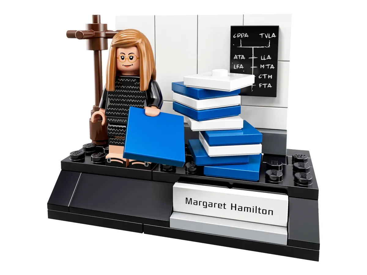 LEGO Women of NASA (21312) - image 7