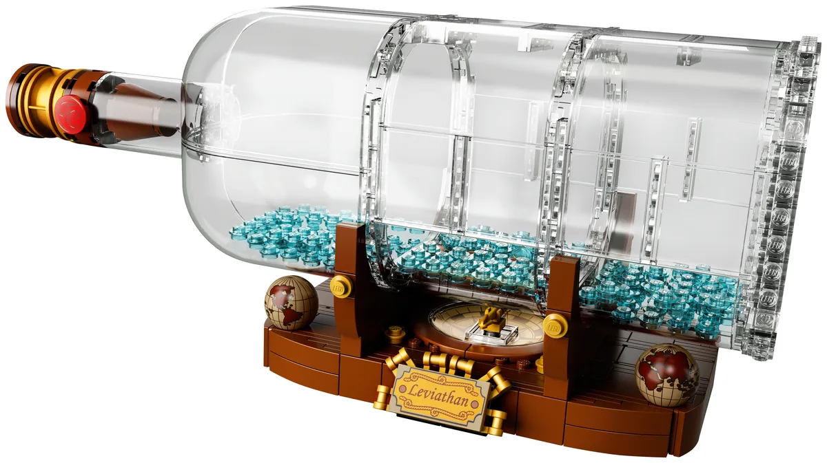 LEGO Ship in a Bottle (21313) - image 4