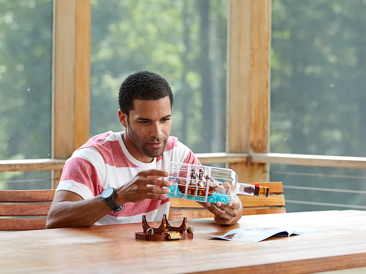 LEGO Ship in a Bottle (21313) - image 7