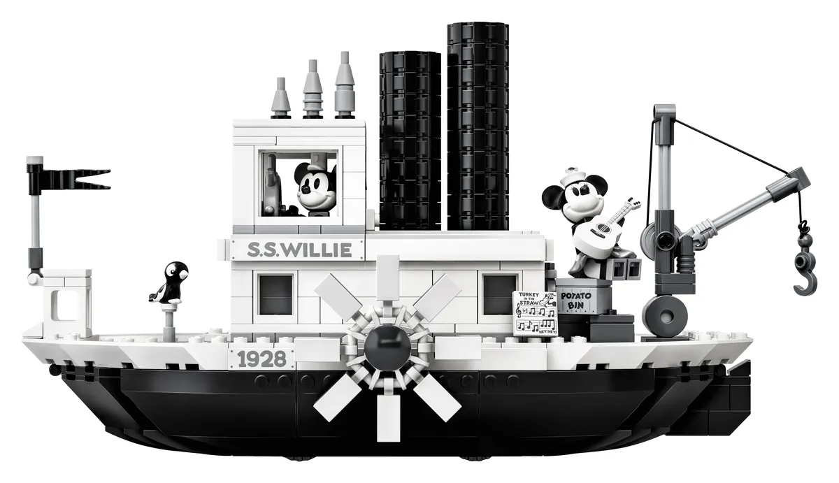 LEGO Steamboat Willie (21317) - image 2