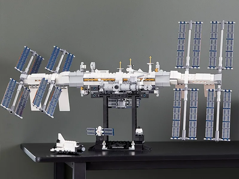 International Space Station by LEGO – product photo 10 of 16