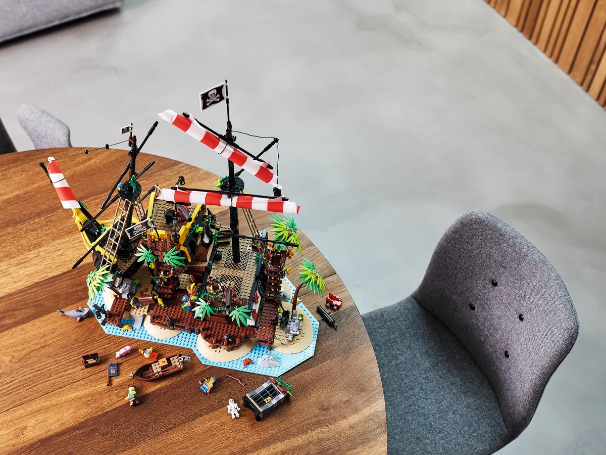 LEGO Pirates of Barracuda Bay (21322) - Bild 27