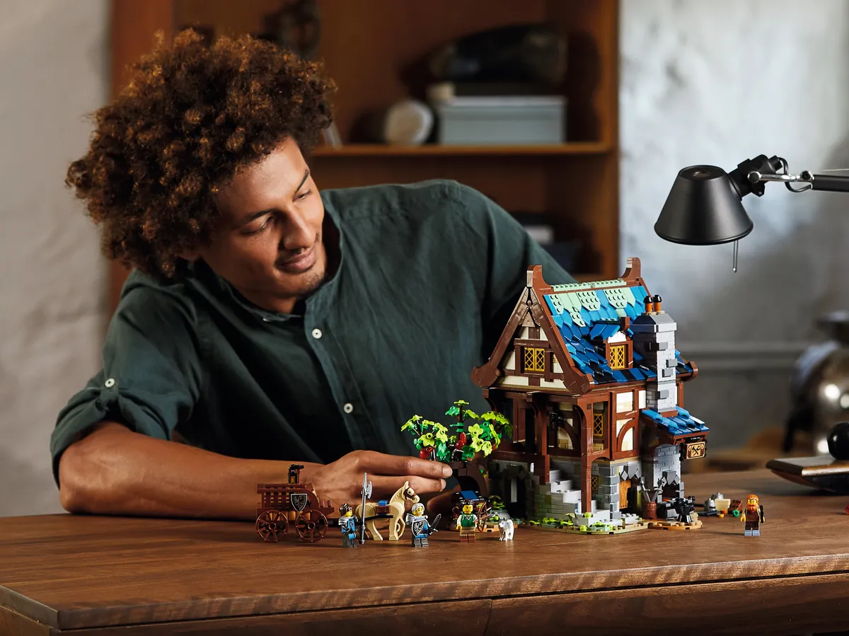 LEGO Medieval Blacksmith (21325) - afbeelding 16