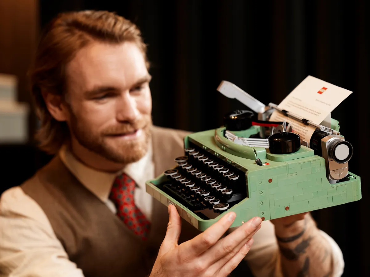 LEGO Typewriter (21327) - image 13