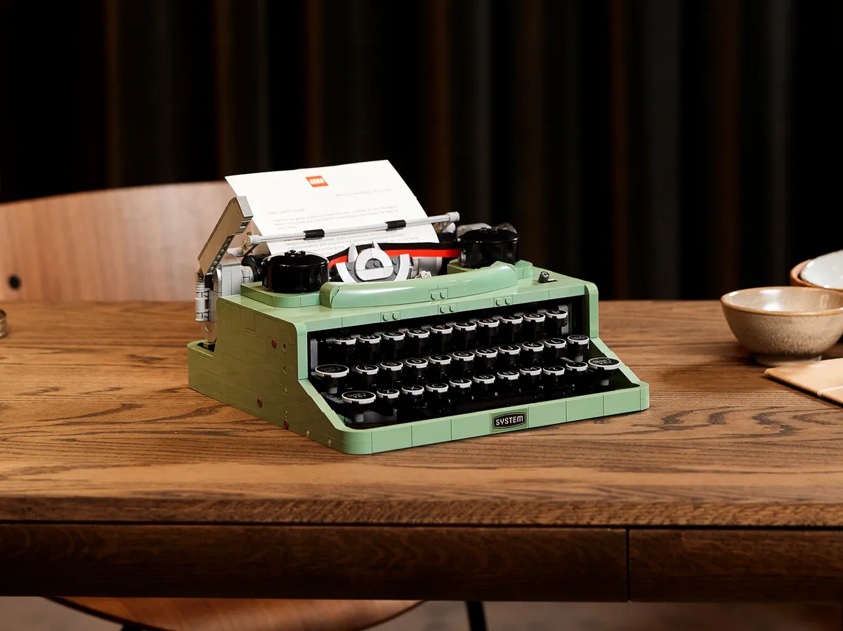 LEGO Typewriter (21327) - image 16