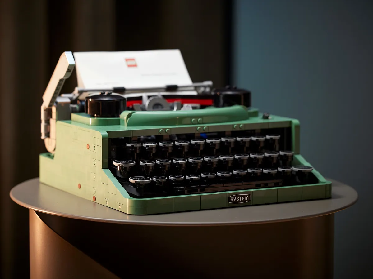 LEGO Typewriter (21327) - image 29