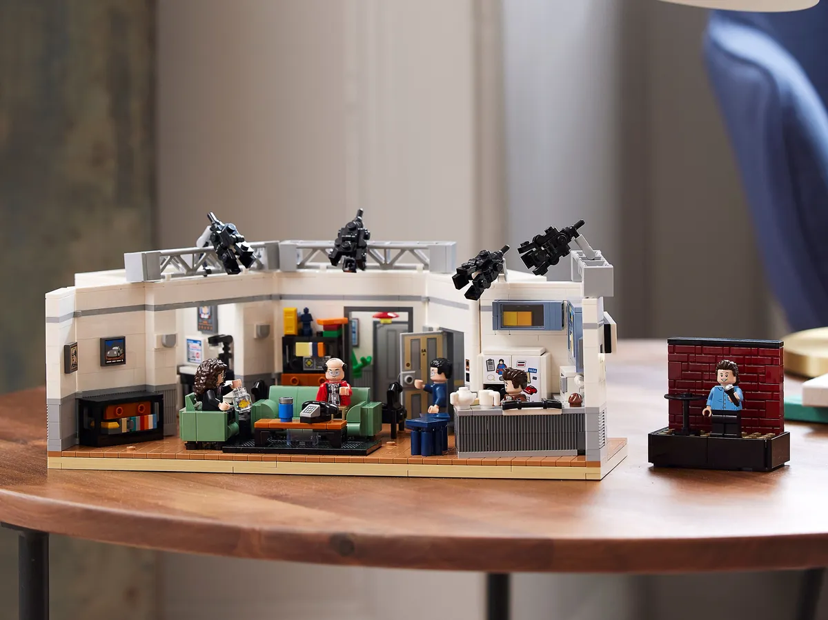 LEGO Seinfeld (21328) - image 25