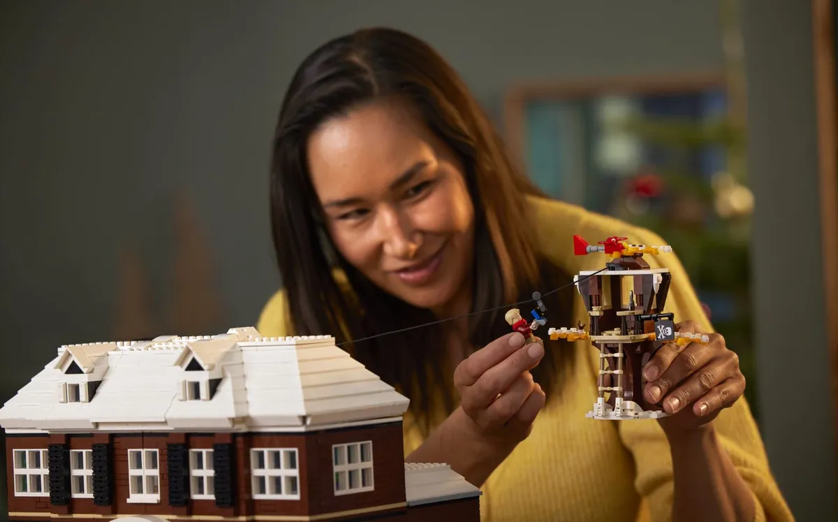 LEGO LEGO® Ideas Home Alone (21330) - Bild 12