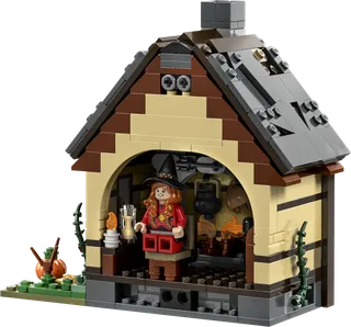 Disney Hocus Pocus: The Sanderson Sisters' Cottage by LEGO – product photo 4 of 20