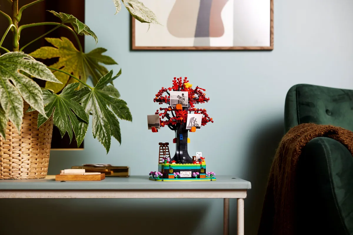 LEGO Family Tree (21346) - Bild 8
