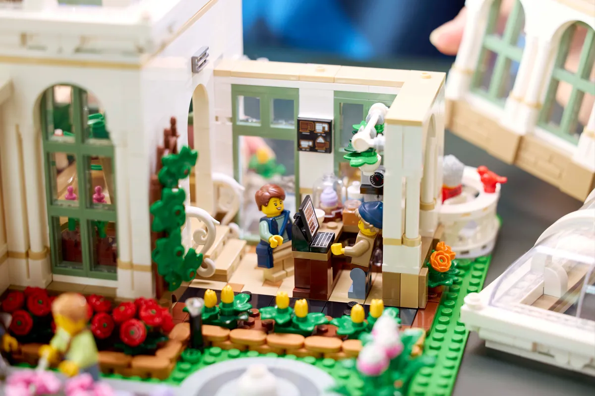 LEGO The Botanical Garden (21353) - Bild 9