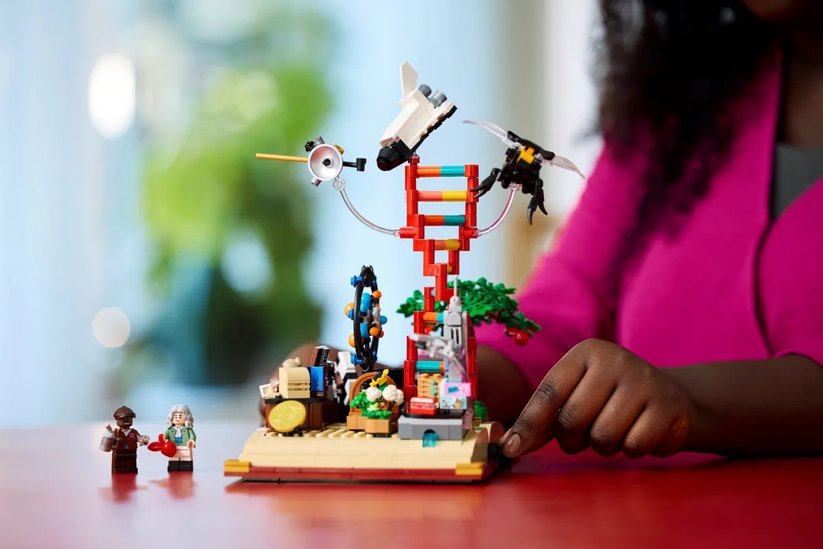 LEGO The Evolution of STEM (21355) - Bild 9