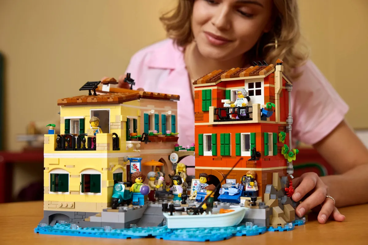 LEGO Italian Riviera (21359) - Bild 8