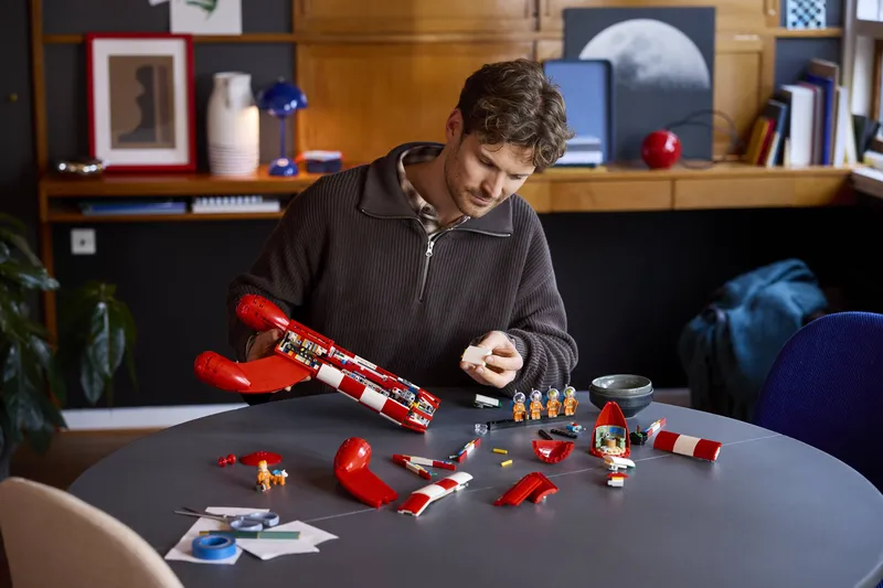 Tintin® Moon Rocket by LEGO – product photo 10 of 16
