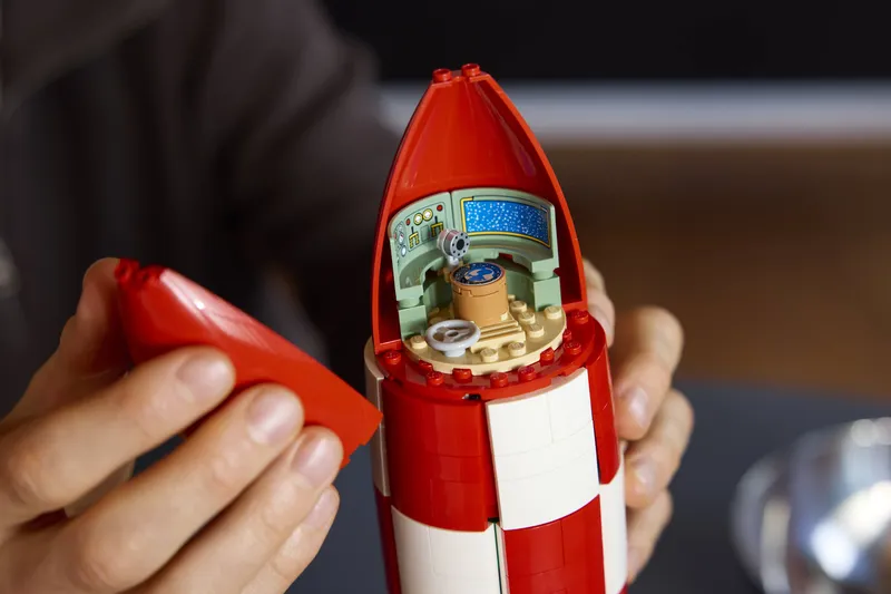Tintin® Moon Rocket by LEGO – product photo 11 of 16