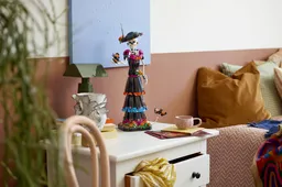 LEGO La Catrina (21372) - image 9
