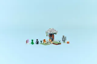 The Pale Garden von LEGO – Produktfoto 10 von 12