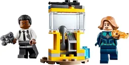 LEGO Captain Marvel and Nick Fury (30453)