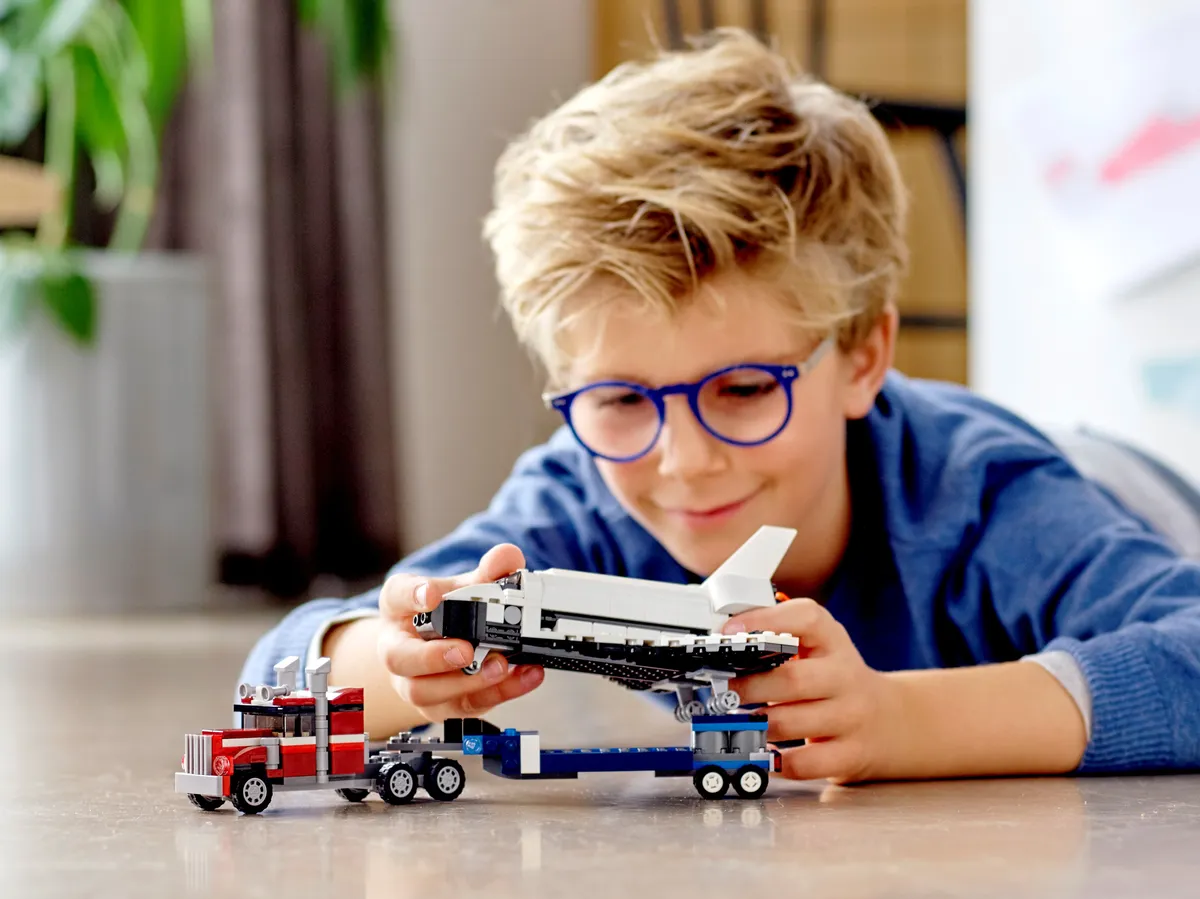 LEGO Shuttle Transporter (31091) - image 8