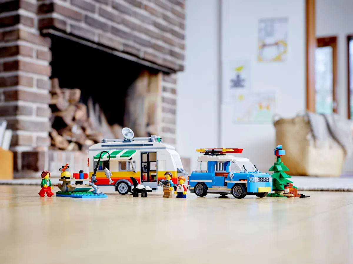 LEGO Caravan Family Holiday (31108) - Bild 9