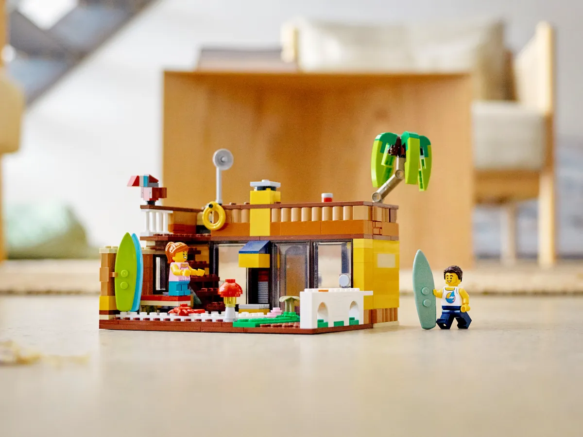 LEGO Surfer Beach House (31118) - image 17
