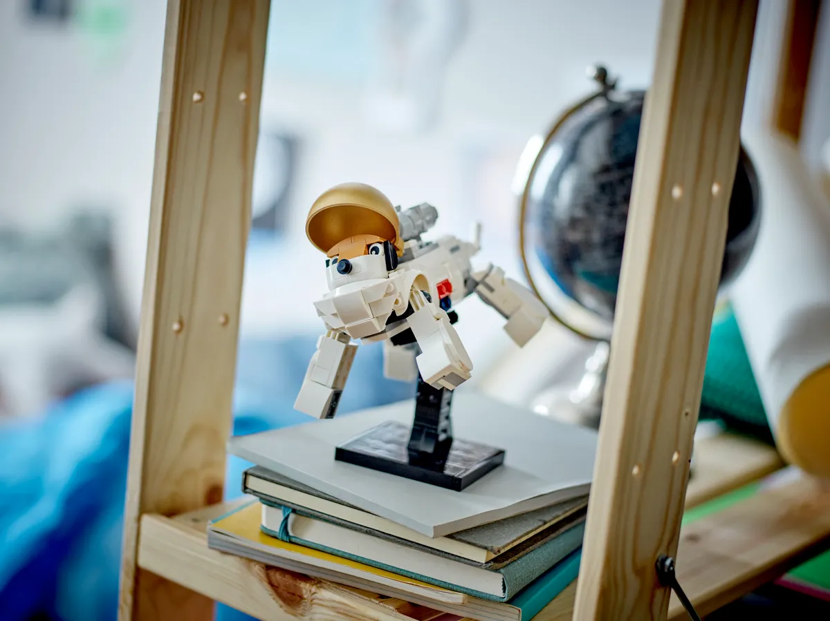 LEGO Space Astronaut (31152) - Bild 10