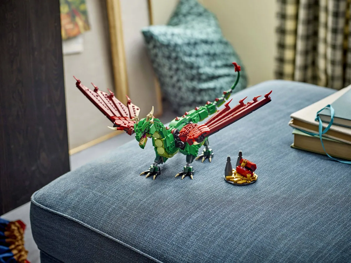 LEGO Medieval Dragon (31161) - Bild 8