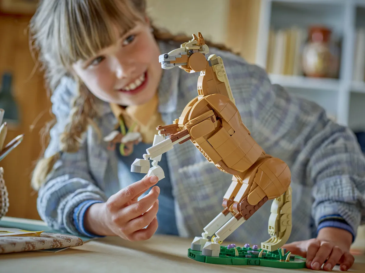 LEGO Beautiful Horse (31166) - Bild 23