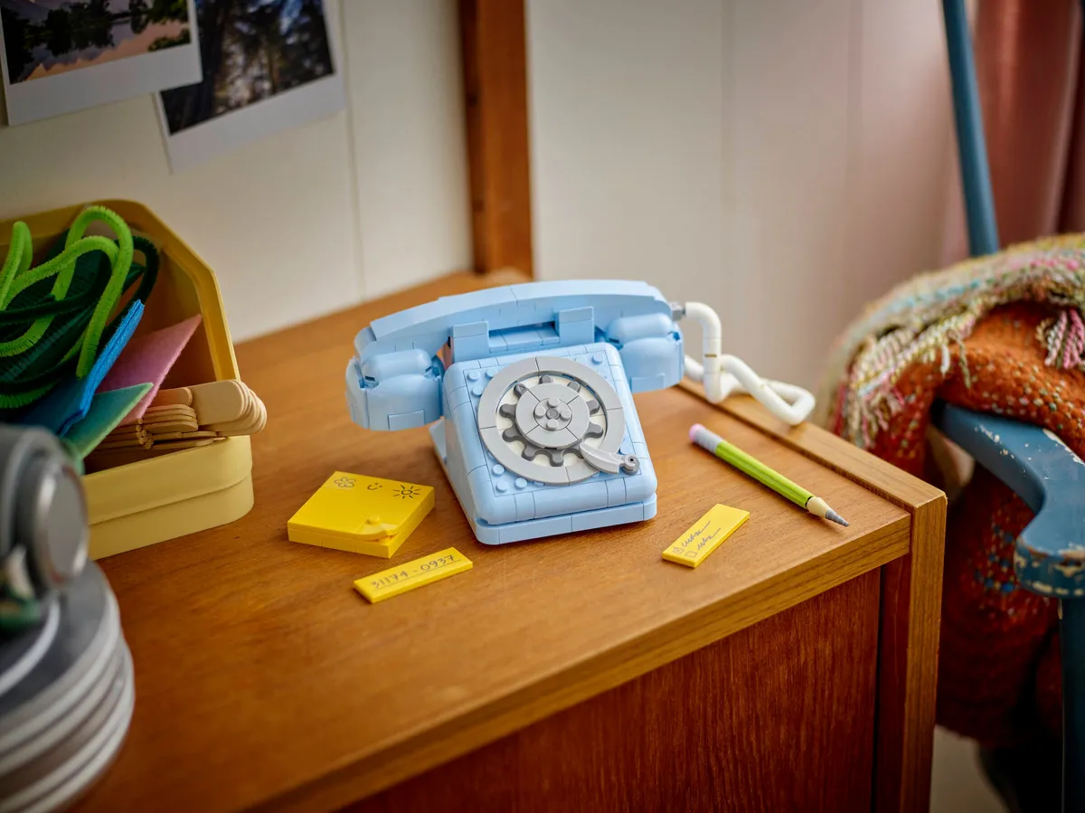 LEGO Retro Telephone (31174) - Bild 7
