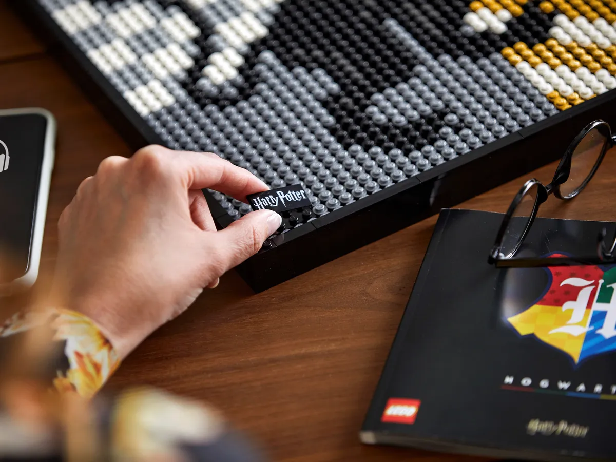 LEGO Harry Potter™ Hogwarts™ Crests (31201) - Bild 12