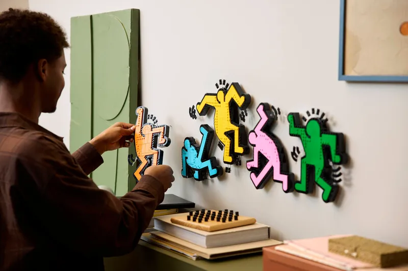 Keith Haring – Dancing Figures de LEGO – photo du produit 9 sur 10