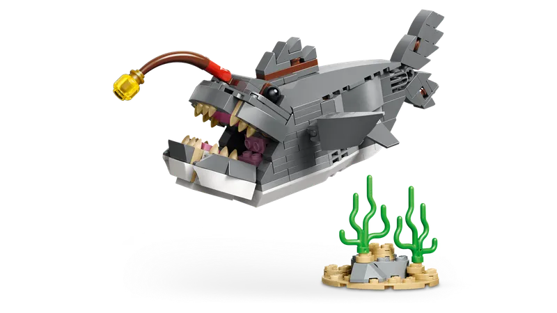 Fierce Shark with a Treasure Chest by LEGO – product photo 17 of 25