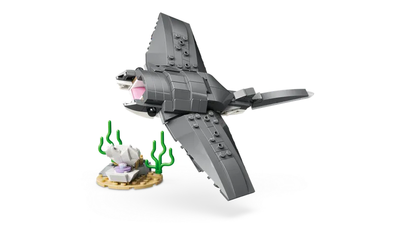Fierce Shark with a Treasure Chest by LEGO – product photo 18 of 25