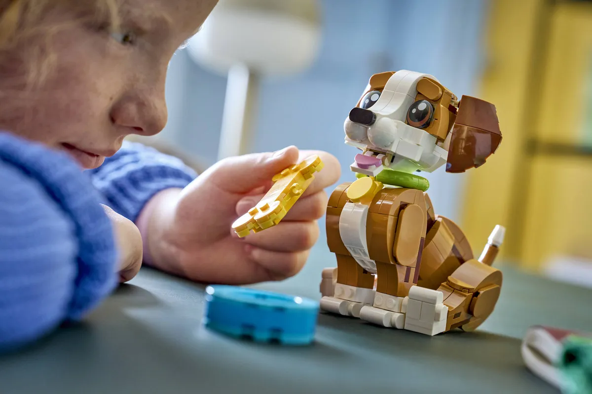 LEGO Cute Animals: Playful Puppy Dog (31382) - Bild 11