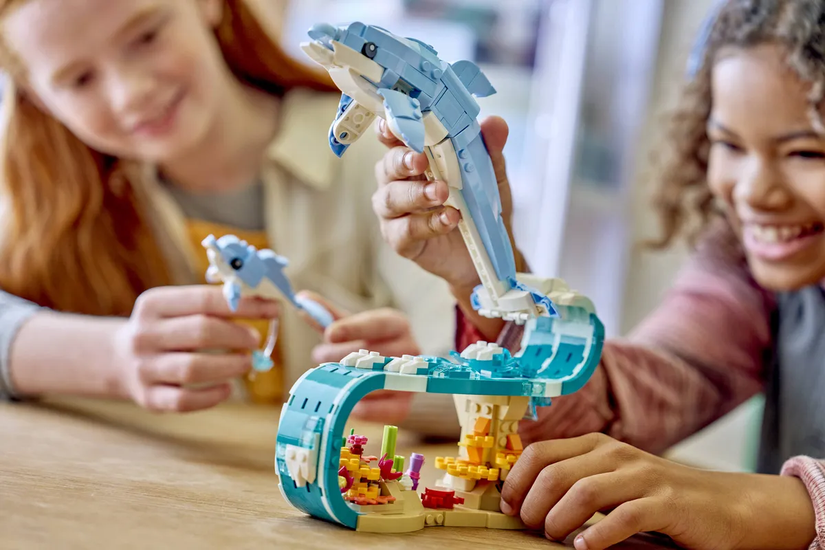 LEGO Sea Animals: Beautiful Dolphins (31385) - Bild 11