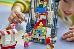 LEGO Iconic Ferris Wheel (31389) - image 13