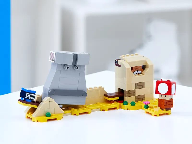 Monty Mole & Super Mushroom Expansion Set by LEGO – product photo 3 of 5