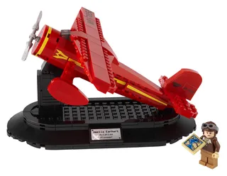 Amelia Earhart Tribute von LEGO – Produktfoto 1 von 3