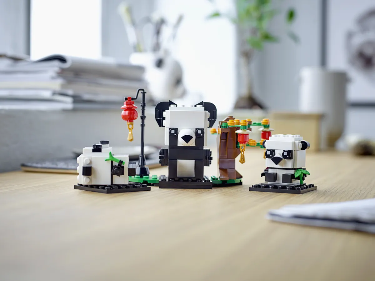 LEGO Chinese New Year Pandas (40466) - Bild 3