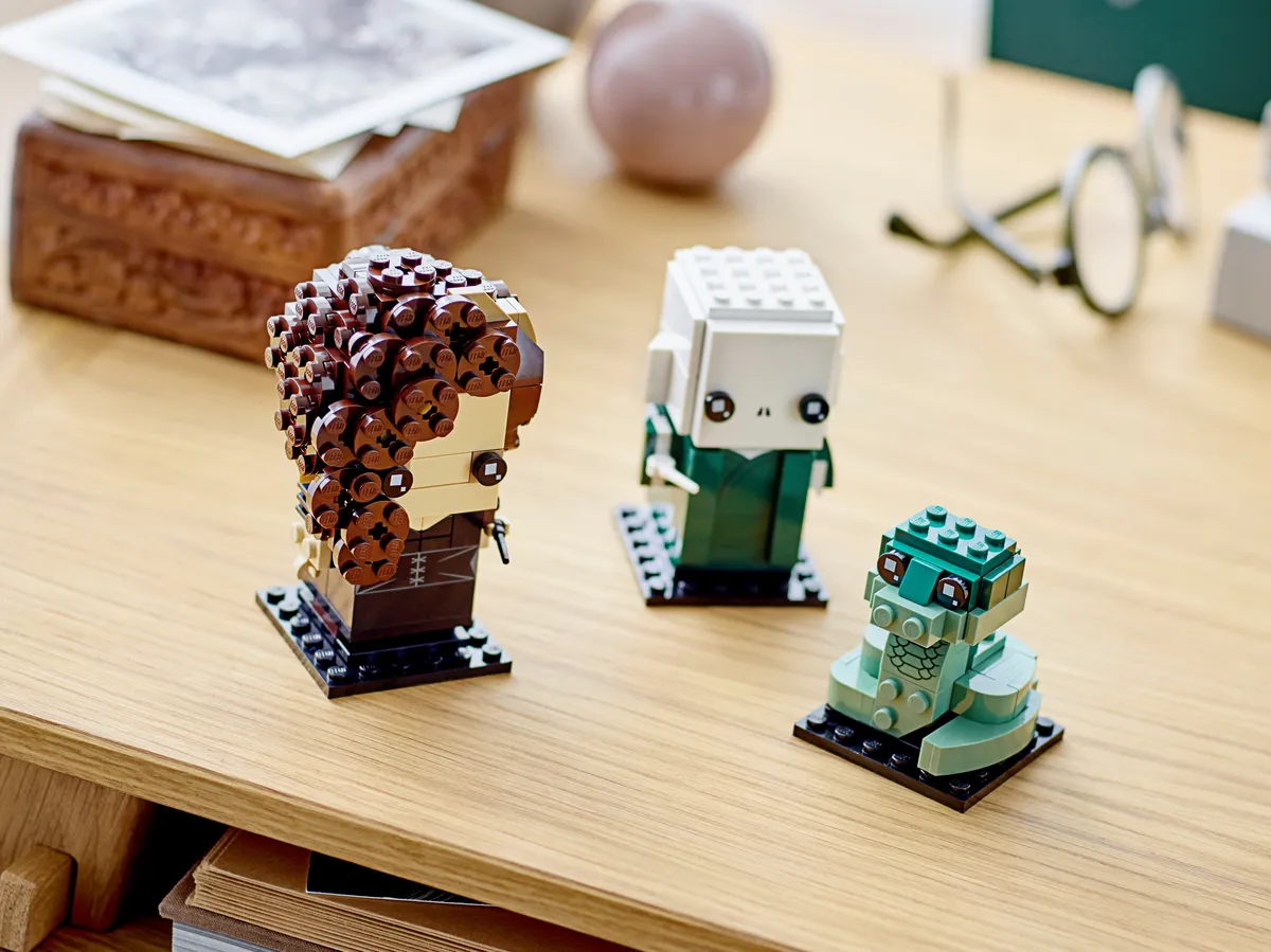 LEGO Voldemort™, Nagini & Bellatrix (40496) - image 3