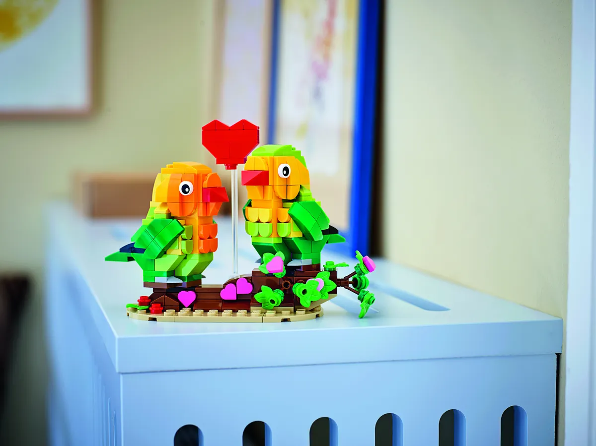 LEGO Valentine Lovebirds (40522) - Bild 4